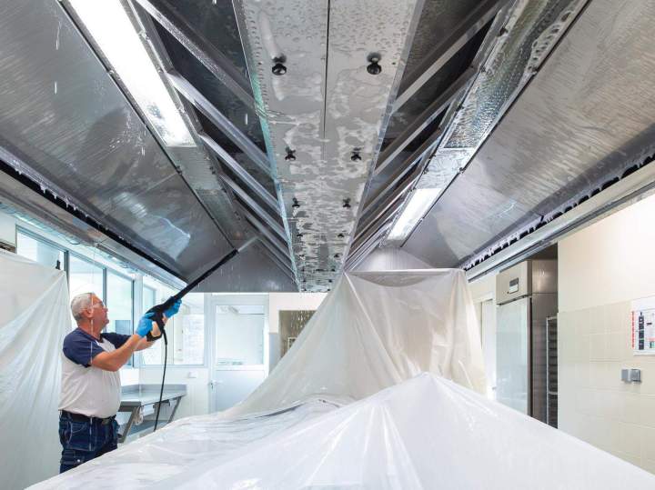 Nettoyage hotte restaurant Indre-et-Loire